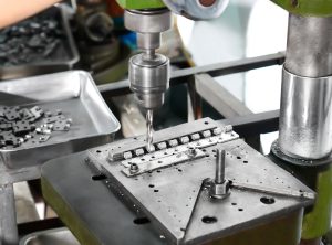 How to Evaluate a Case Hardware Supplier: 5 Key Metrics That Matter