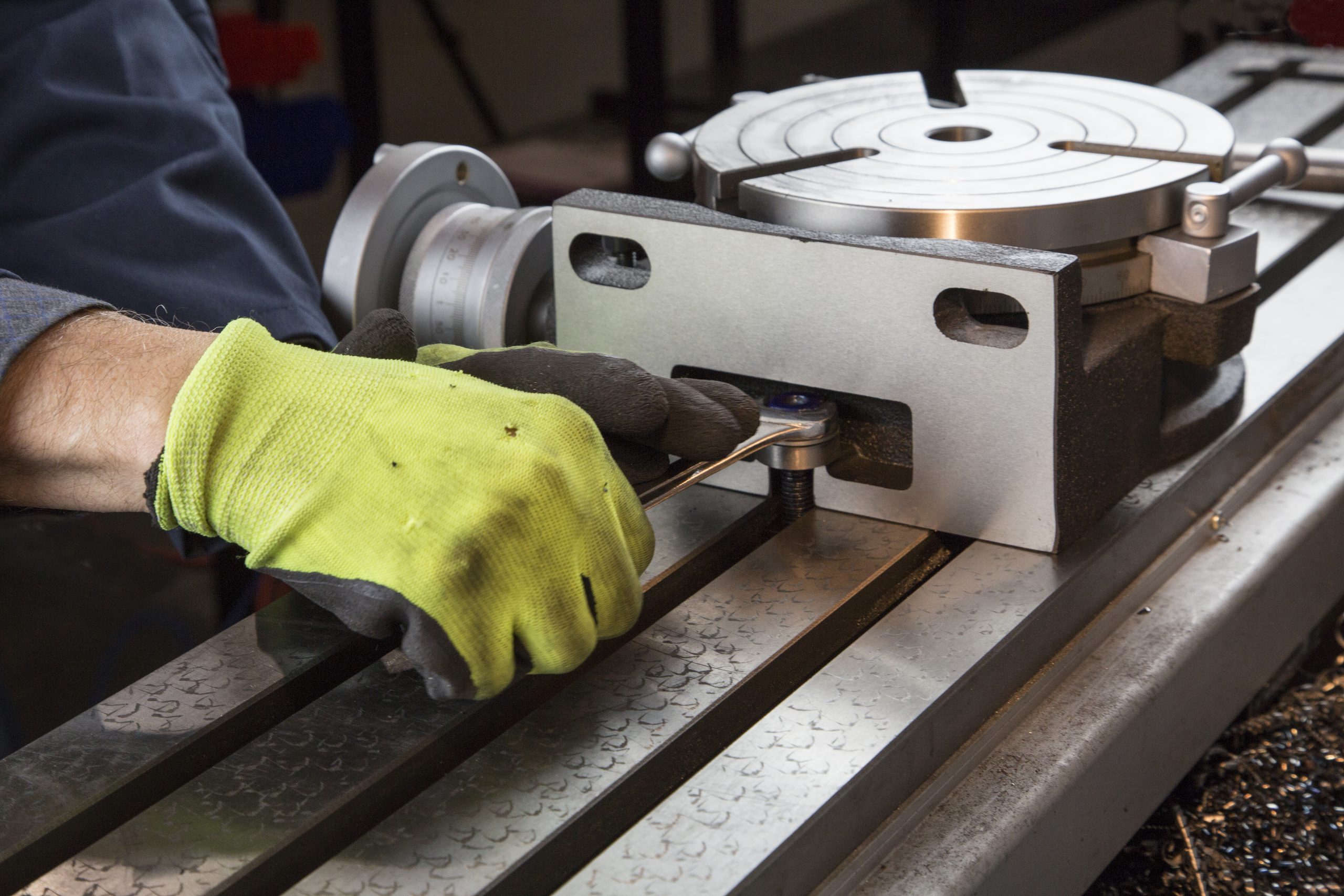 OEM custom tooling manufacturing process vs ODM catalog selection comparison for case hardware