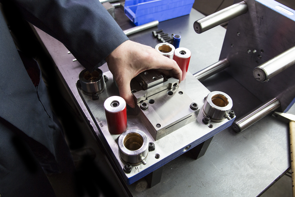 OEM custom tooling vs ODM existing mold comparison for toggle latch and handle manufacturing