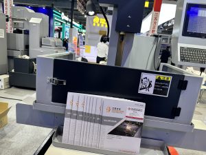 Case Study: Machine Tool Panel Latch for CNC Equipment